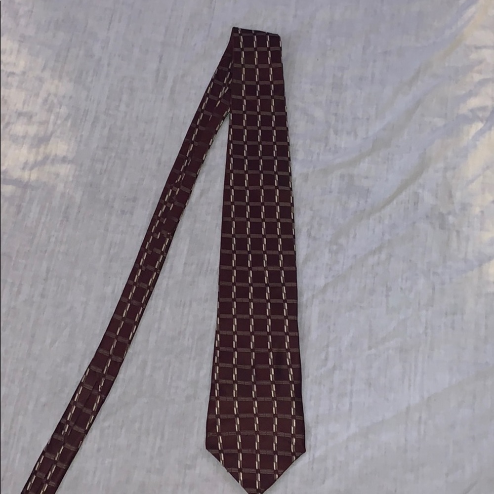 Paul Dione Tie